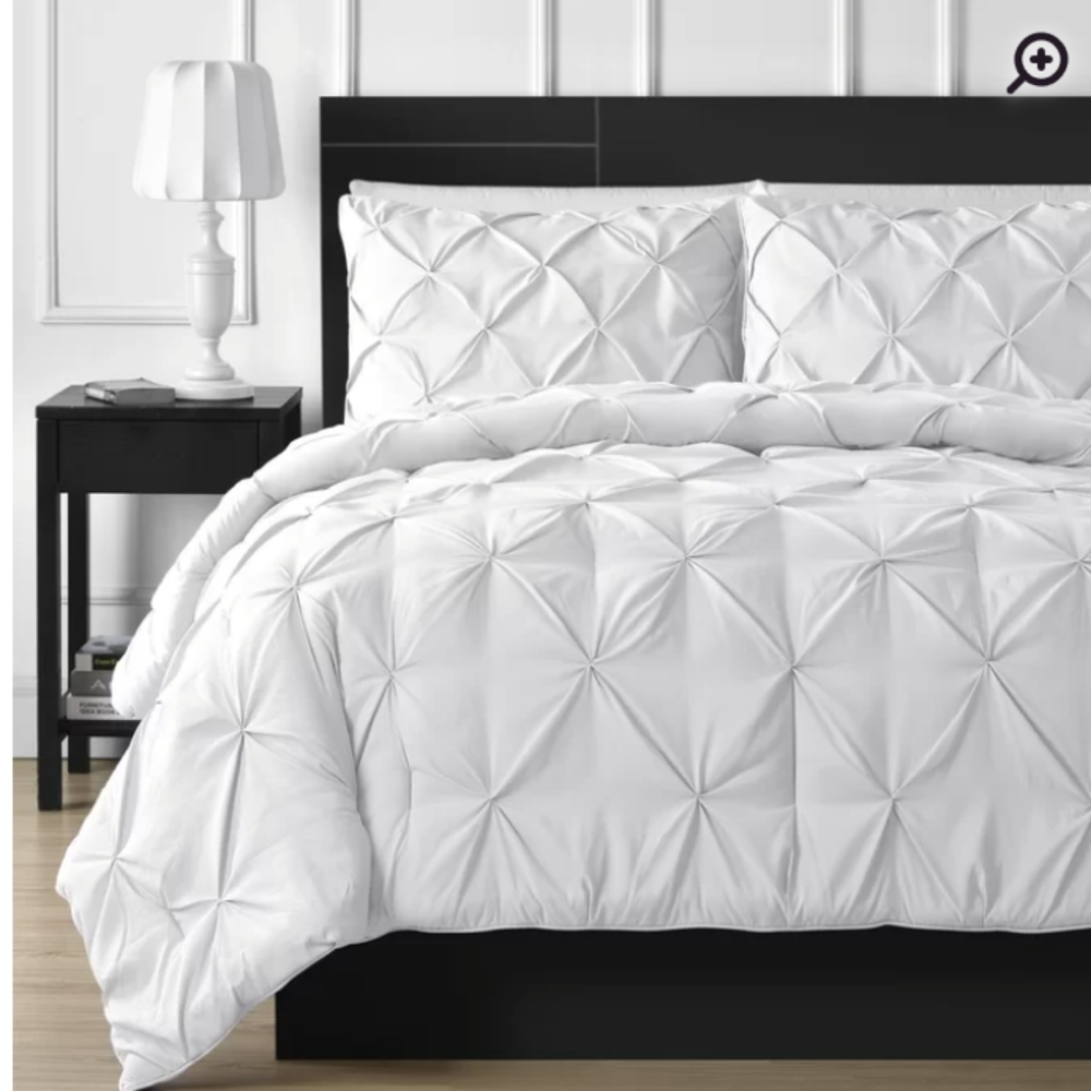 Andover Mills Queen White bedding set